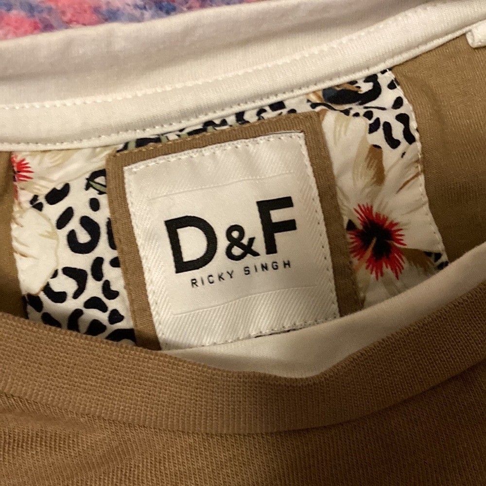 Mens D&F CREWNECK - Picture 3 of 6